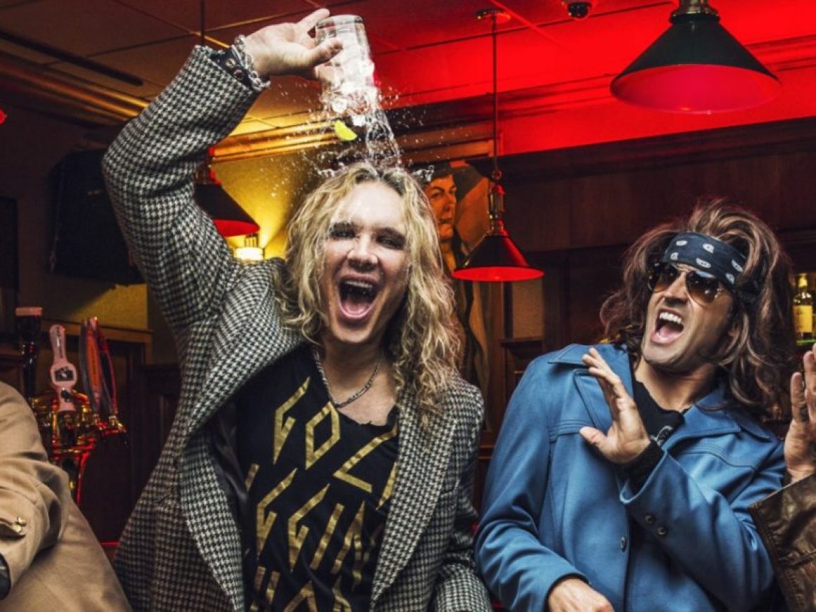 STEEL_PANTHER_34407crop